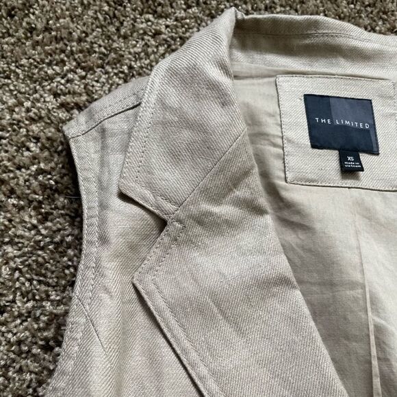 The Limited Khakhi Vest XS V Neck Elastic Waist ButtonPockets Sleeveless NWOT - Picture 6 of 11